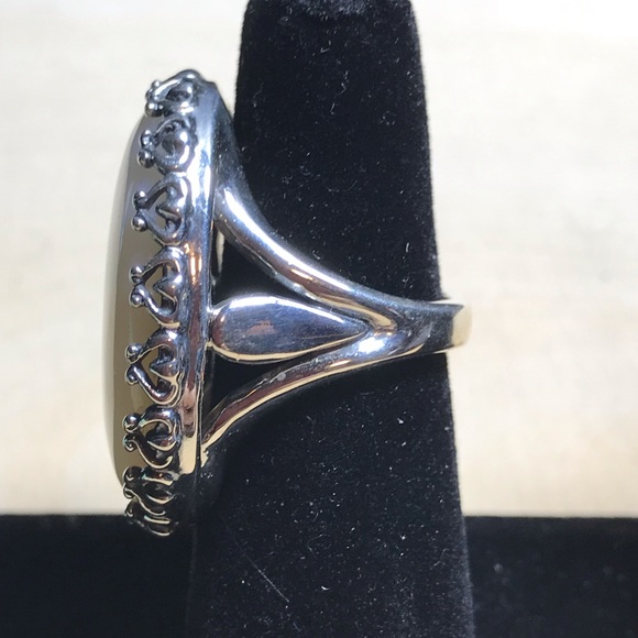 COPY - COPY - Beautiful Carolyn Pollack Mother of Pearl Ring Price is FIRM - Picture 3 of 4